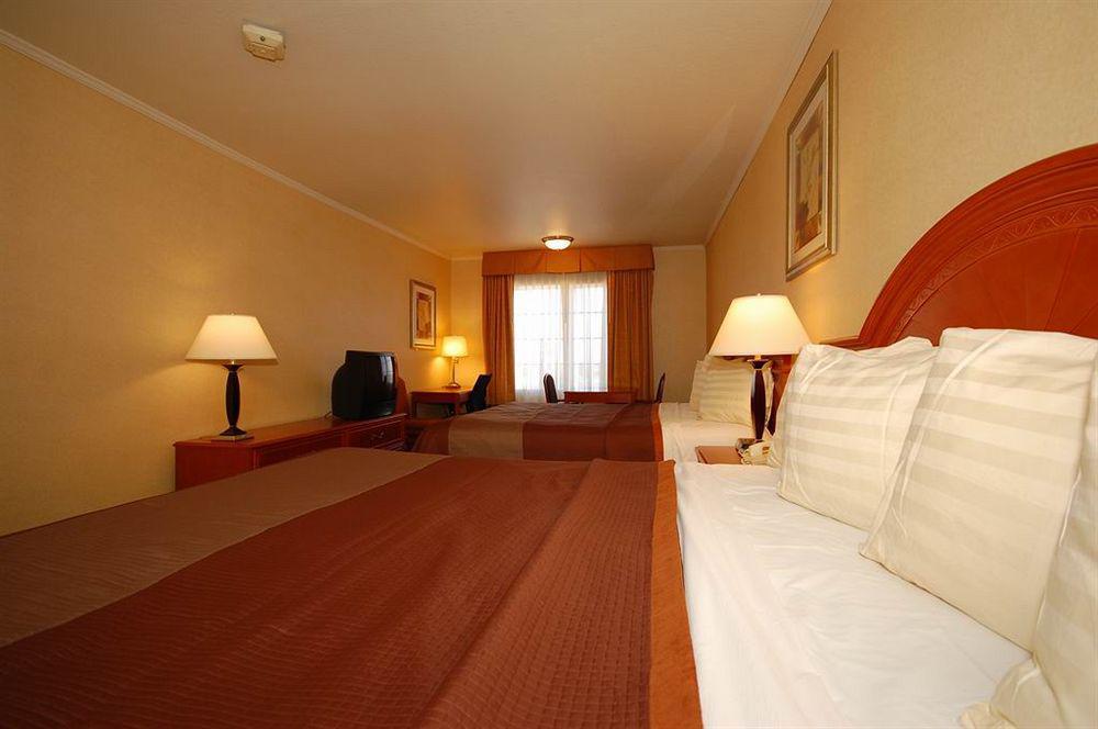 Best Western Airport Plaza - Los Angeles Lax Hotel 3*