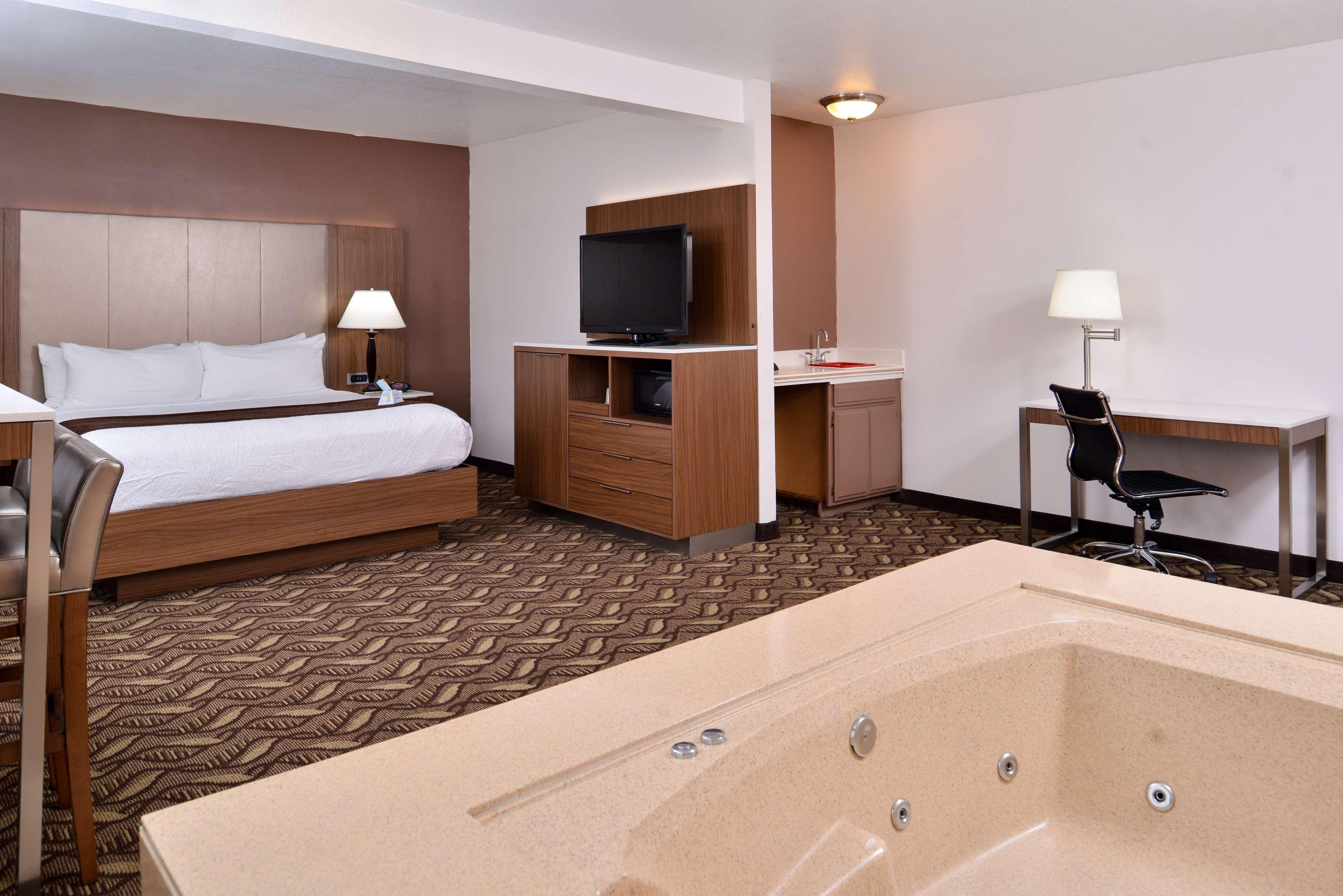 Hotel Western Airport Plaza - Angeles Lax Airport