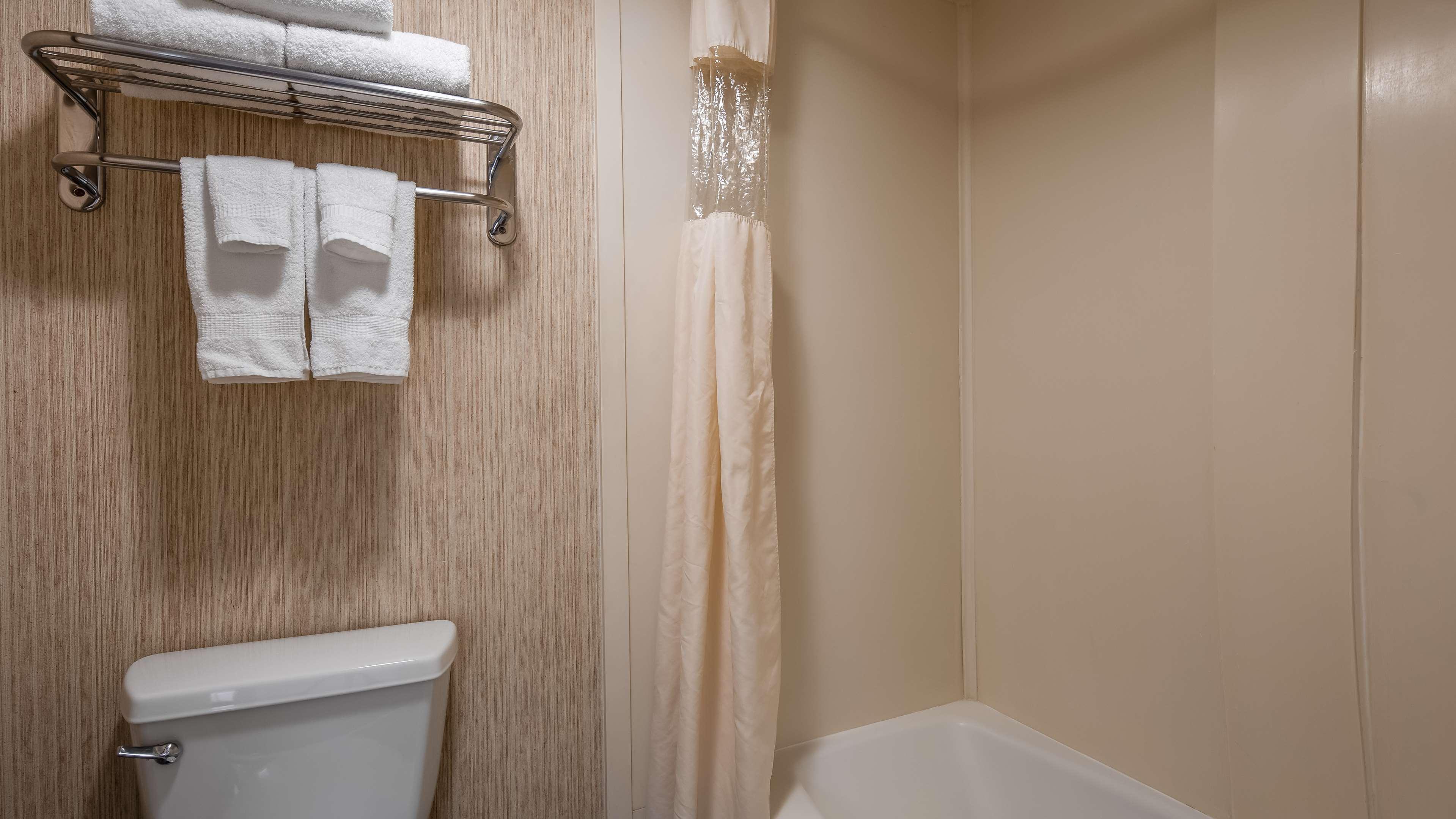 Western Airport Plaza - Angeles Lax Airport Hotel 3*