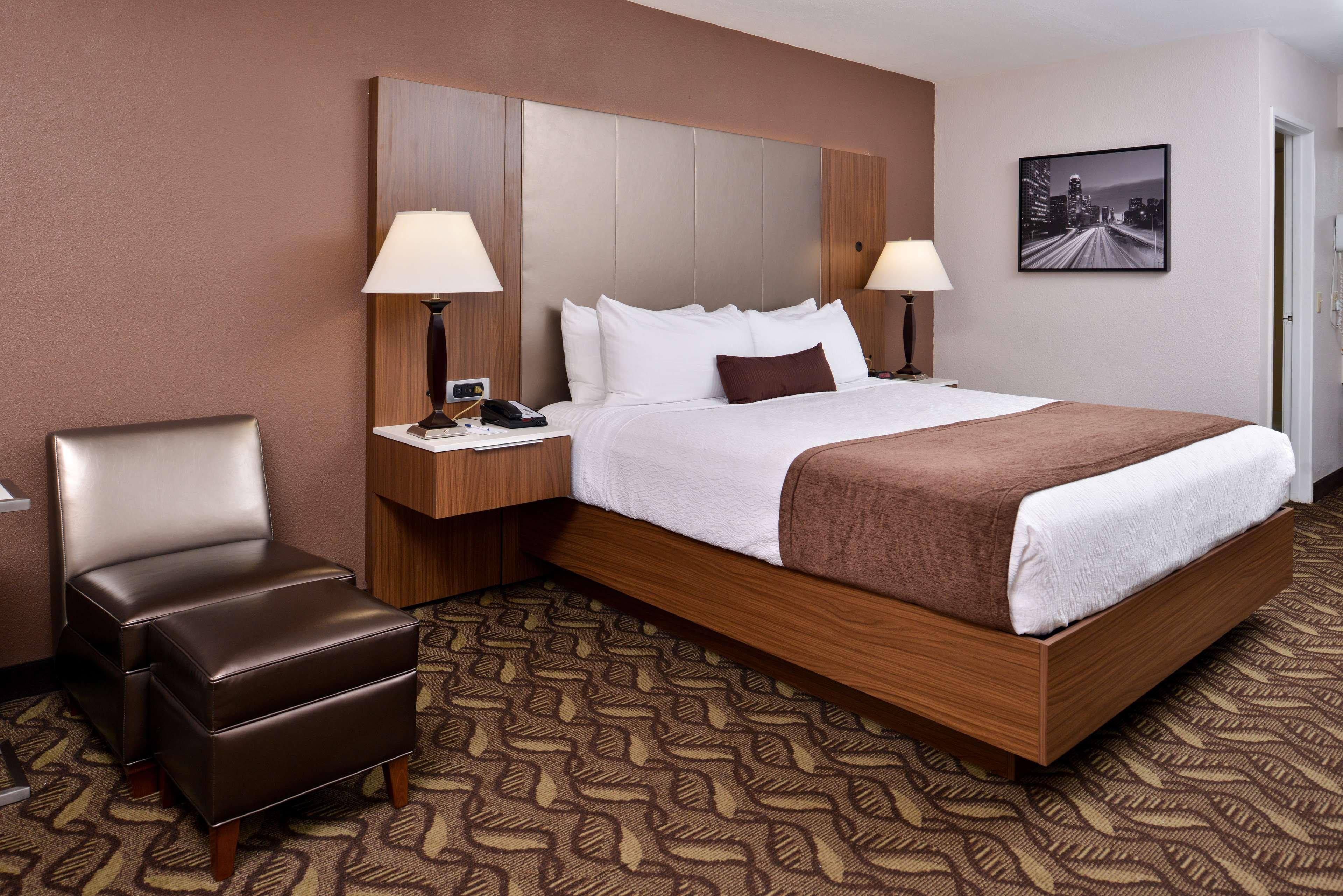Western Airport Plaza - Angeles Lax Airport 3* Inglewood