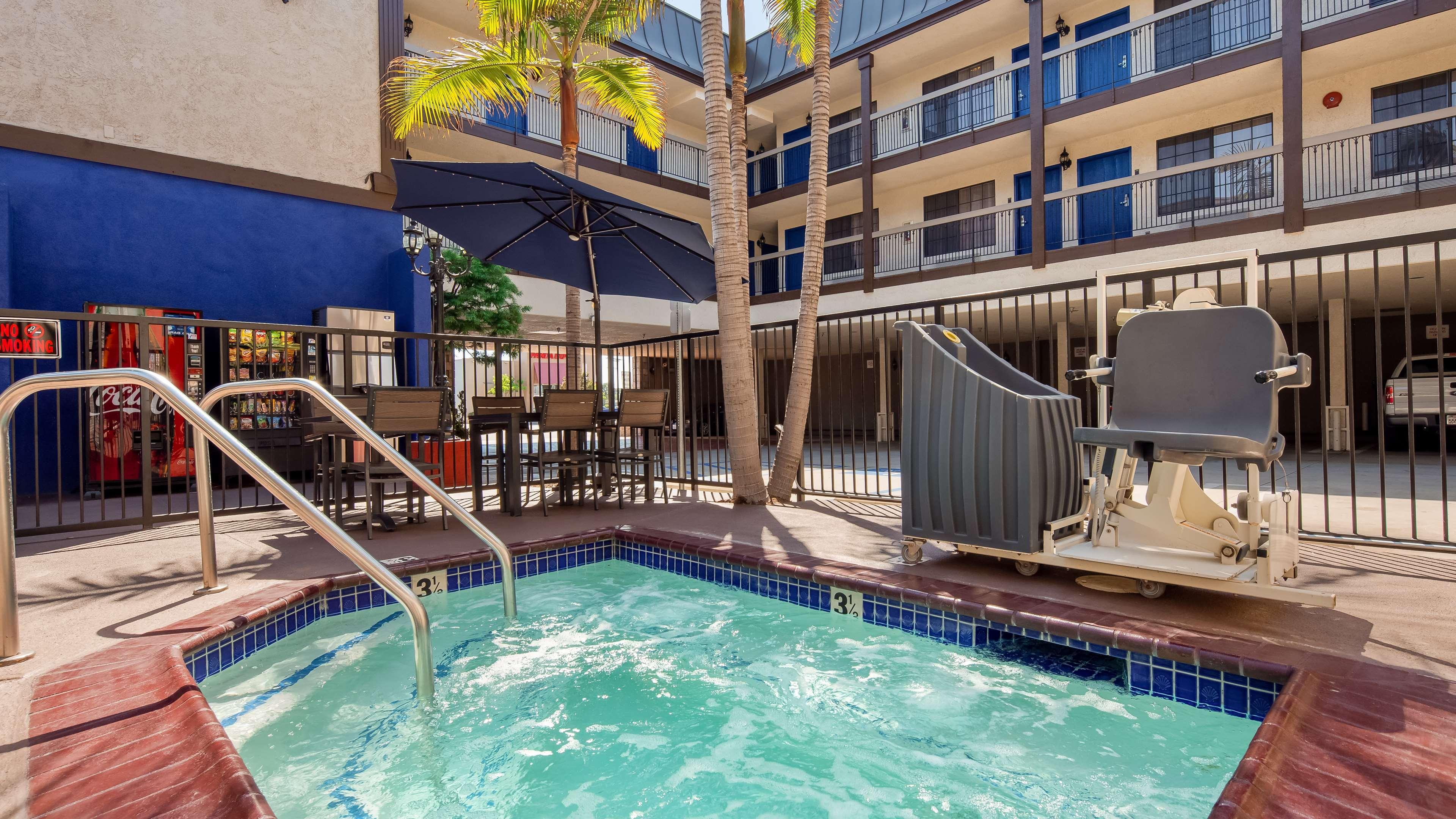 Hotel Western Airport Plaza - Angeles Lax Airport