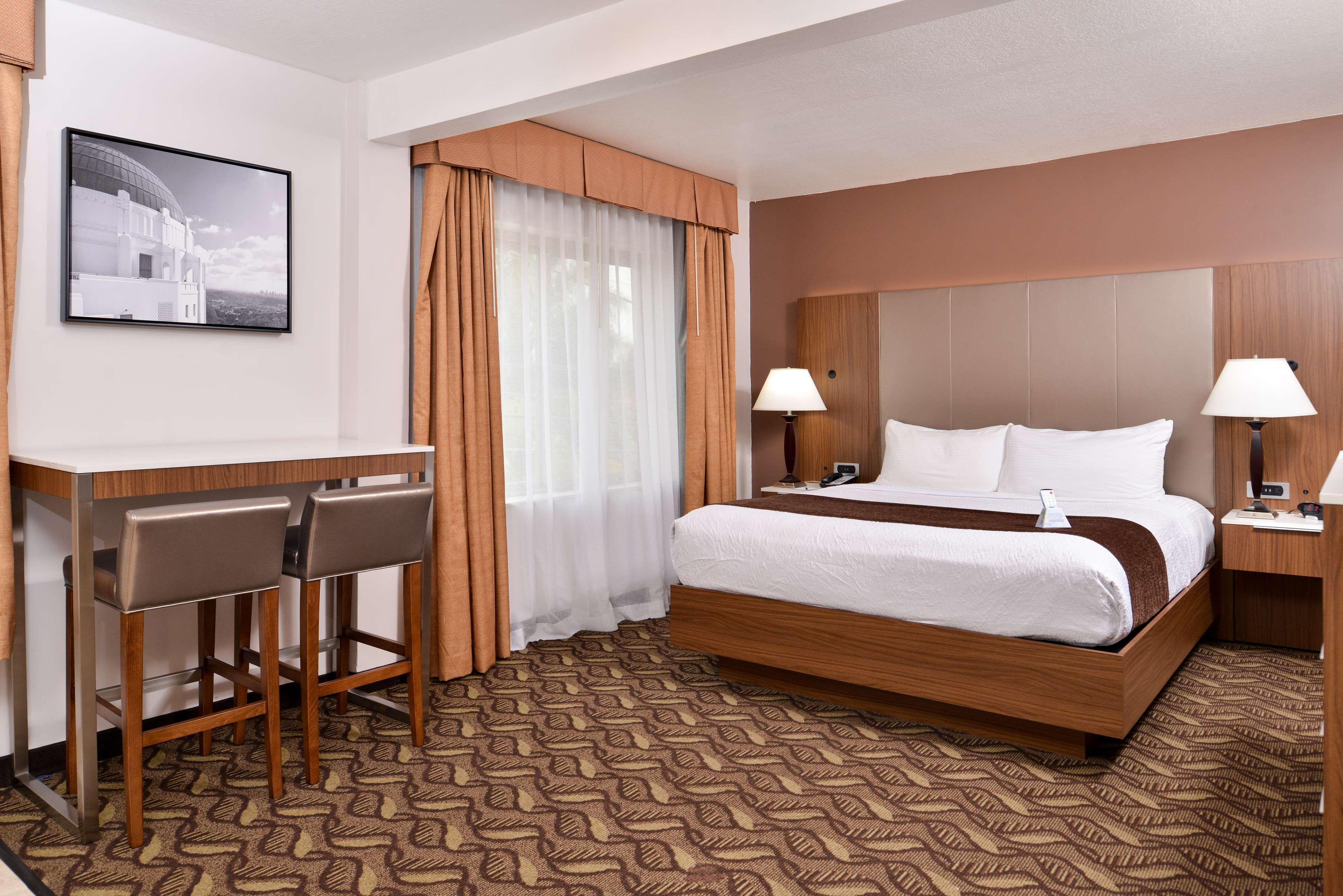 Hotel Western Airport Plaza - Angeles Lax Airport